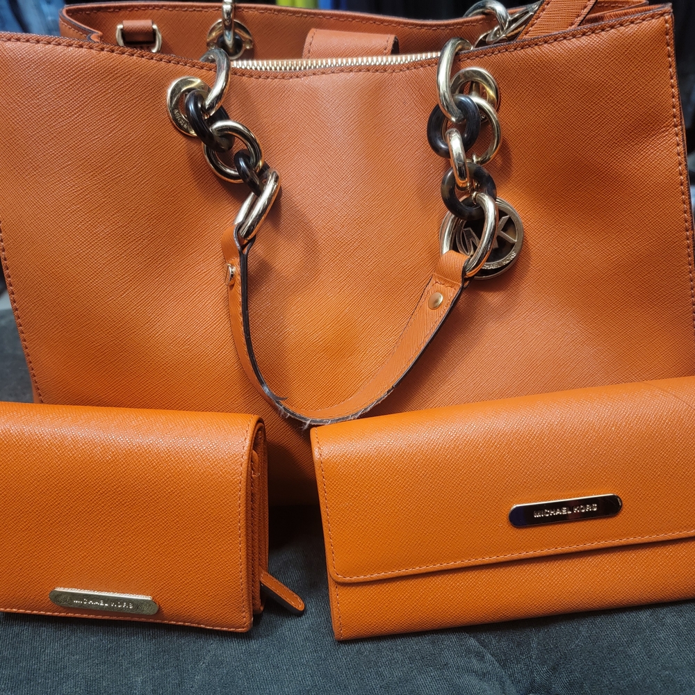 Michael Kors Orange Tote and Wallet Set